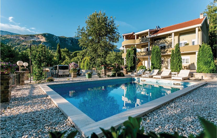 Apartment in Herceg Novi, Montenegro