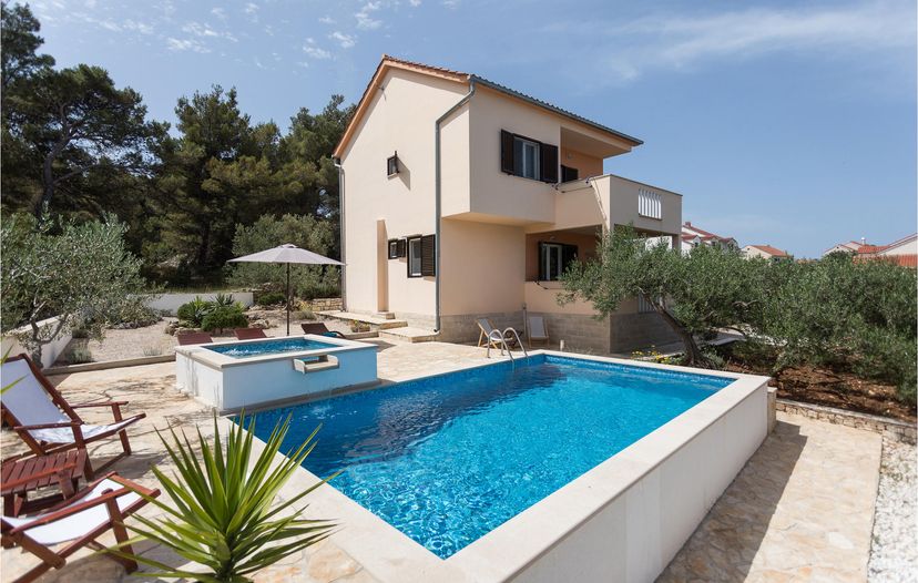 Villa in Croatia, Sutivan