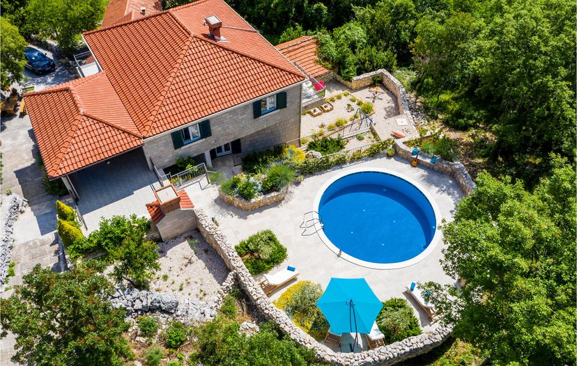 Villa in Croatia, Gromača