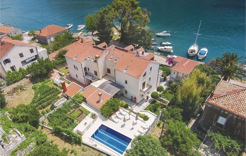 Villa in Croatia, Donje Obuljeno