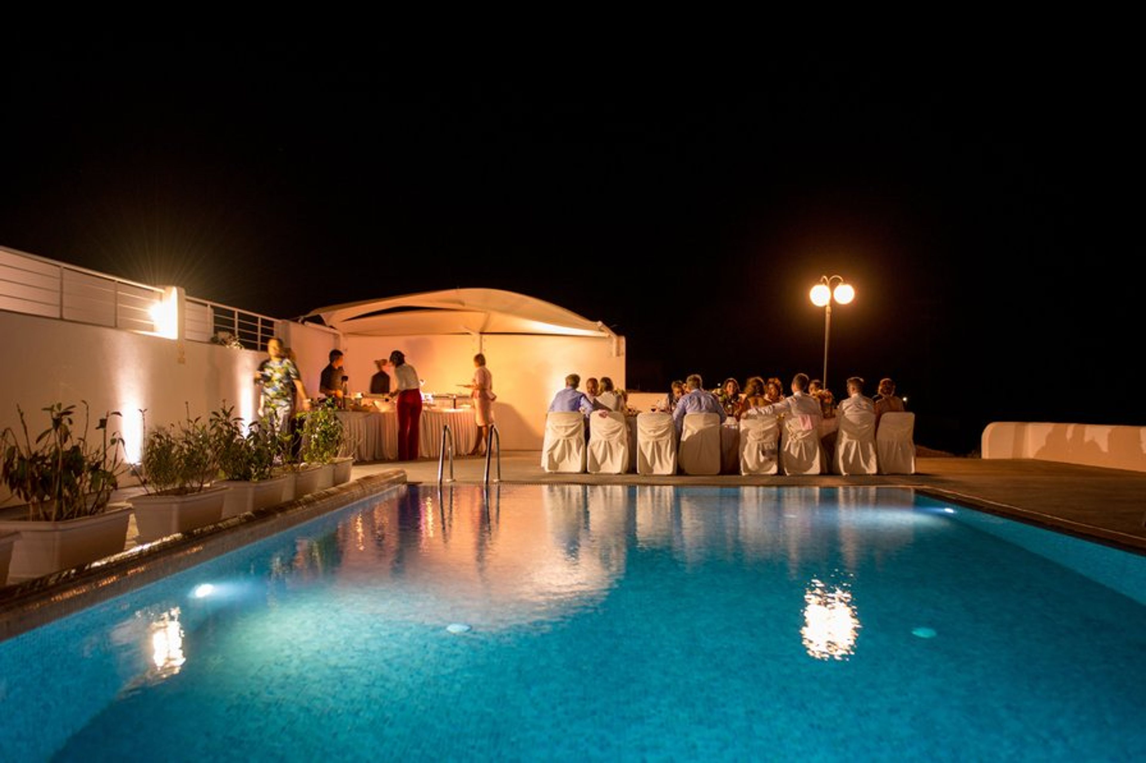 Sea and Sand private sea front villa-Accommodation & wedding events!
