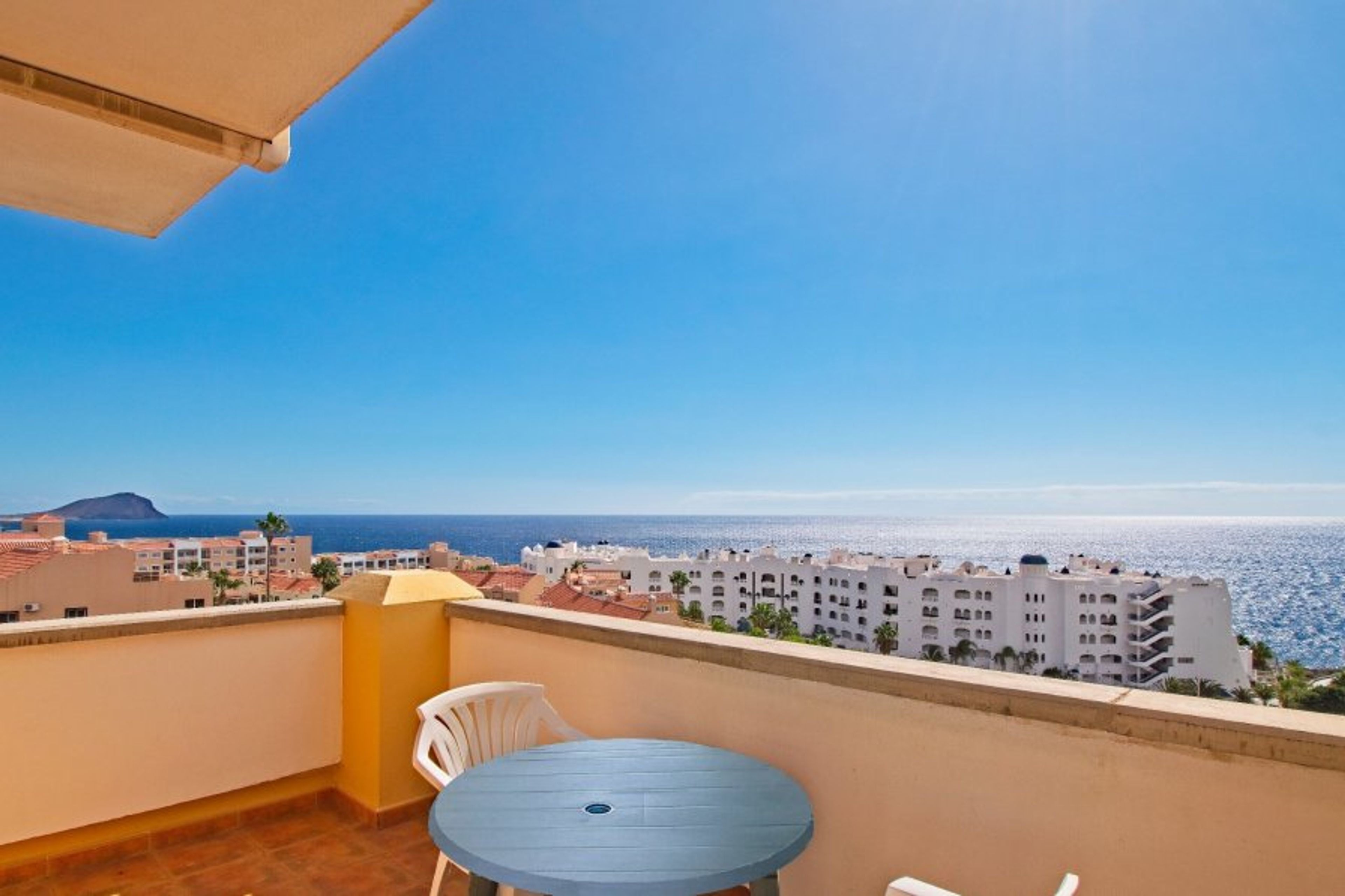 Duquesa Del Mar, Golf Del Sur 3 bed penthouse wonderful views