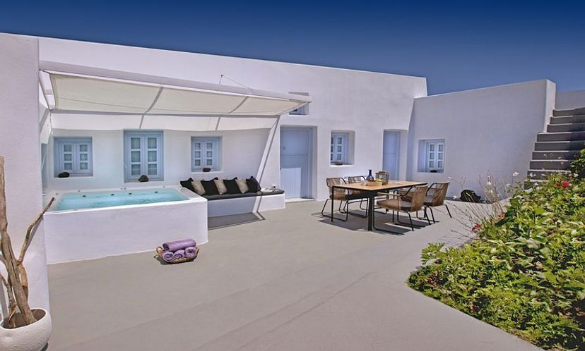 Villa in Megalochori, Santorini