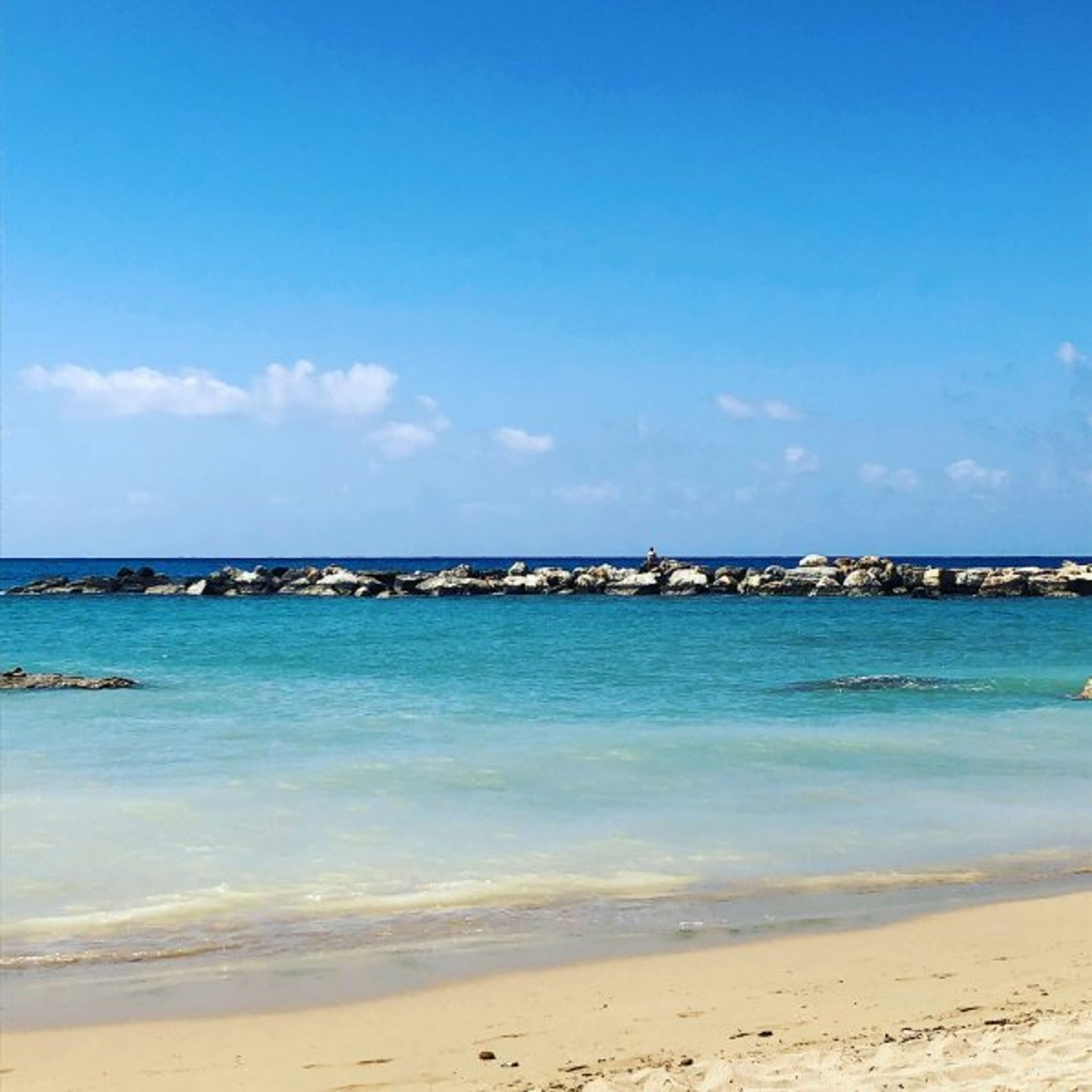 Corallia Beach short drive - 5km we run to the beach and then swim!