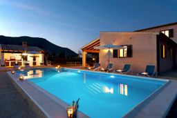 Pollensa holiday villa rental with swimming pool