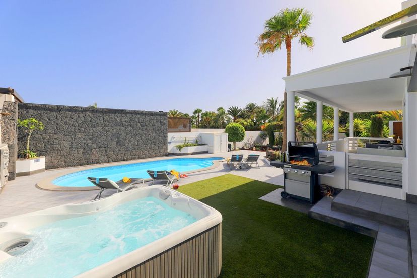 Villa in Puerto Calero, Lanzarote