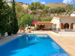 Pollensa villa to rent