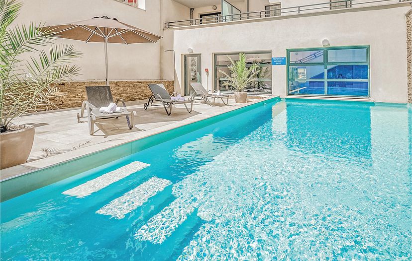 Apartment in Saint-Charles-Golf, France