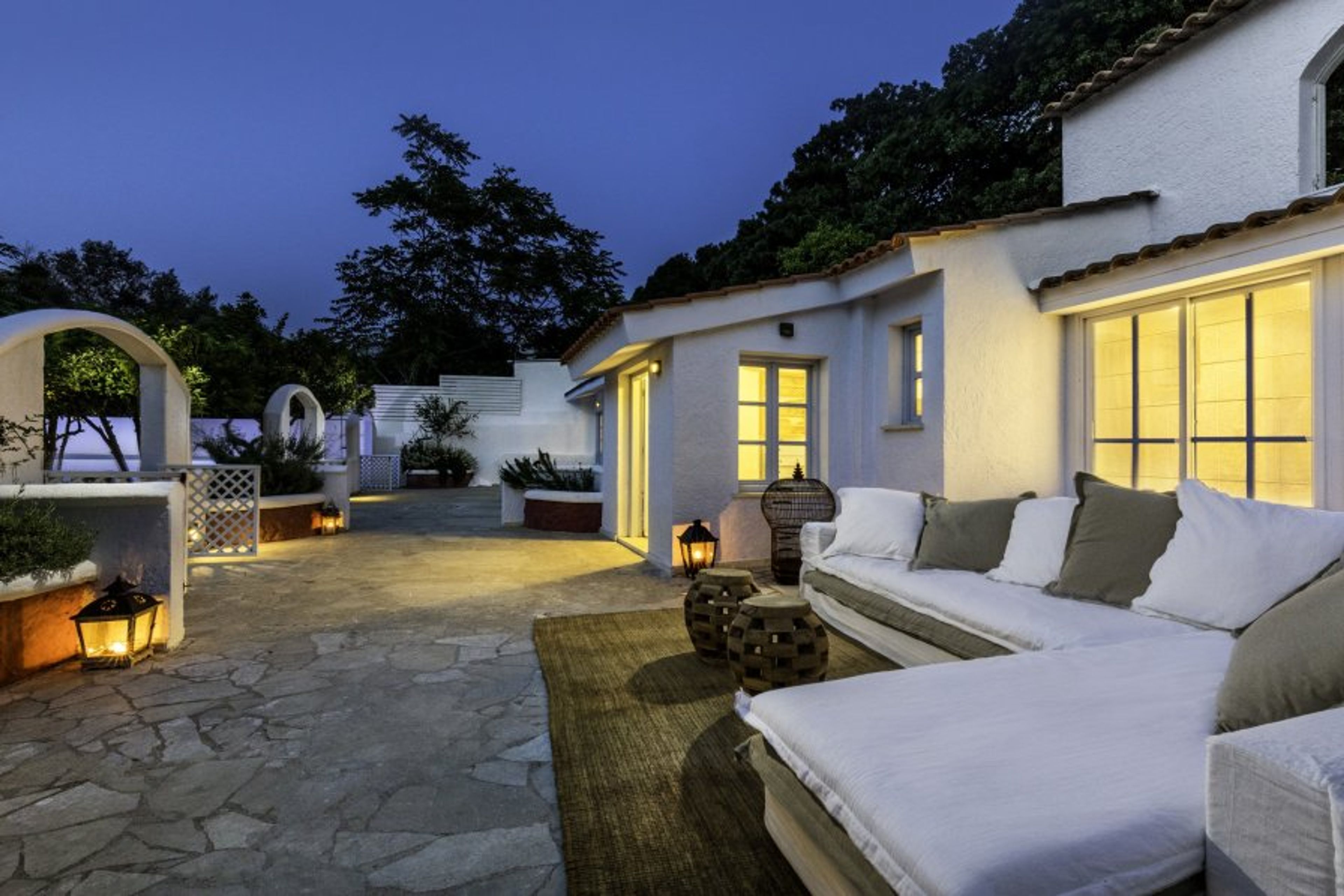 courtyard, night view