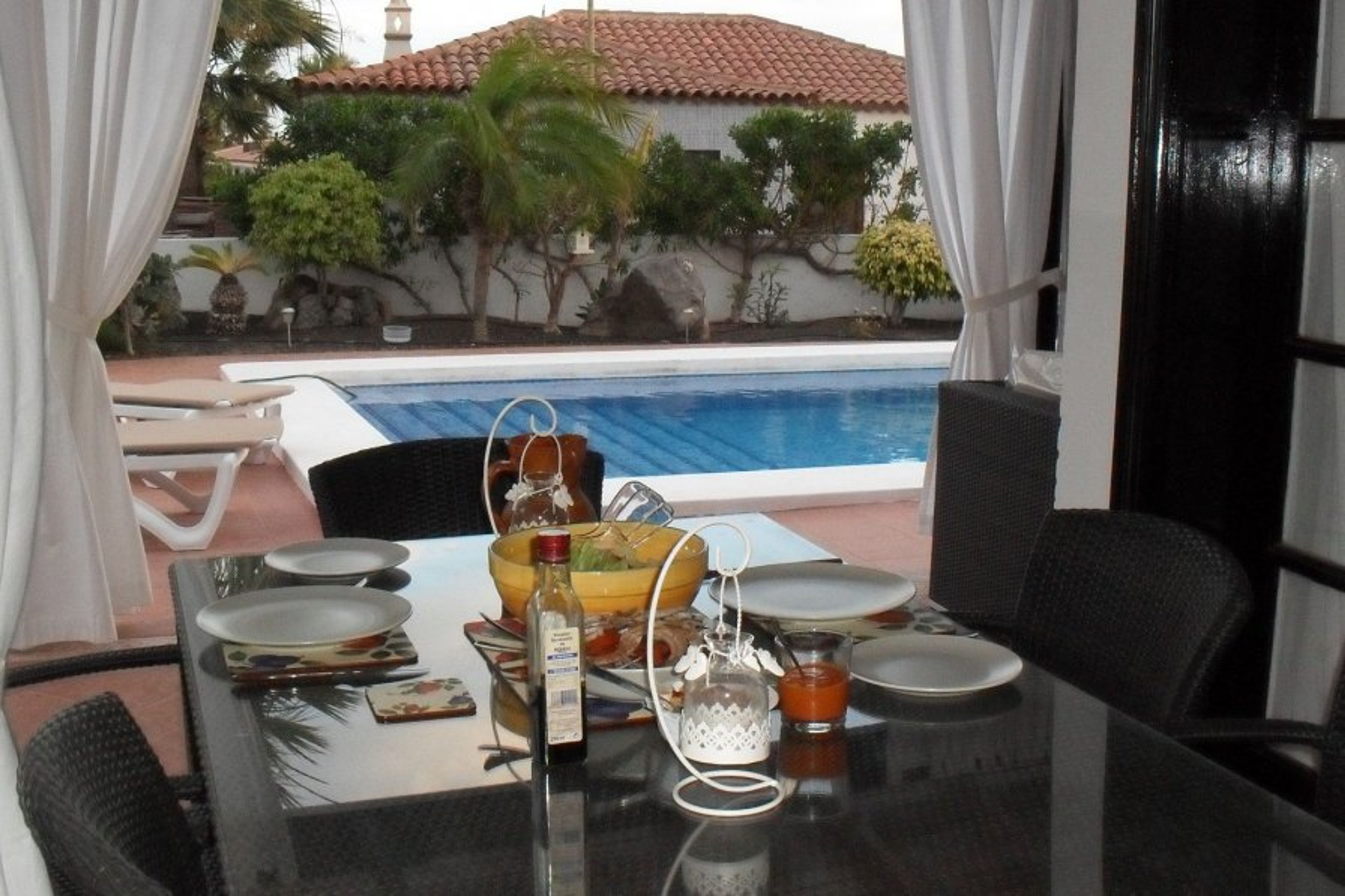 Tenerife Private Villa Alfresco Dining
