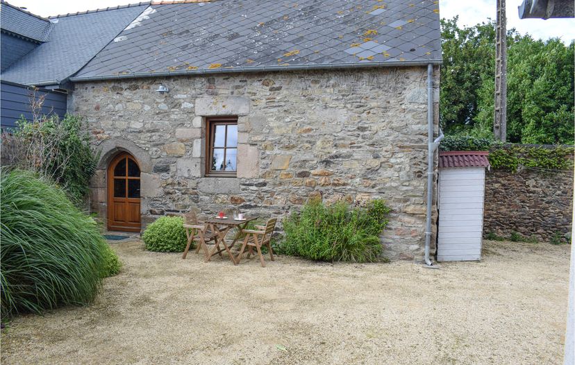 Villa in Quemper-Guézennec, France