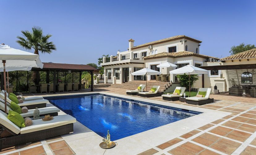 Villa in Estepona, Spain