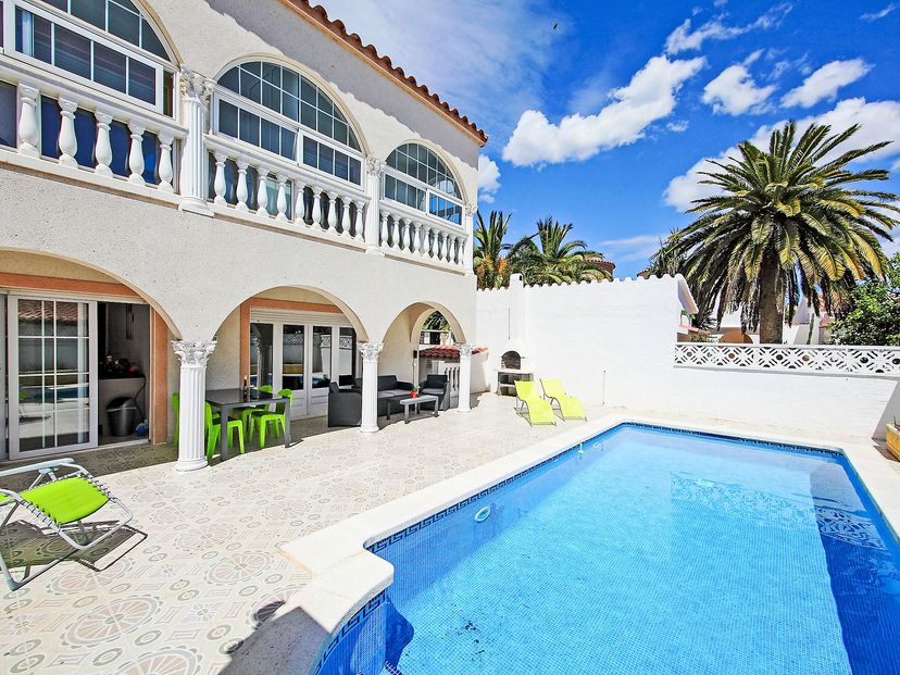 Villa in Empuriabrava, Spain