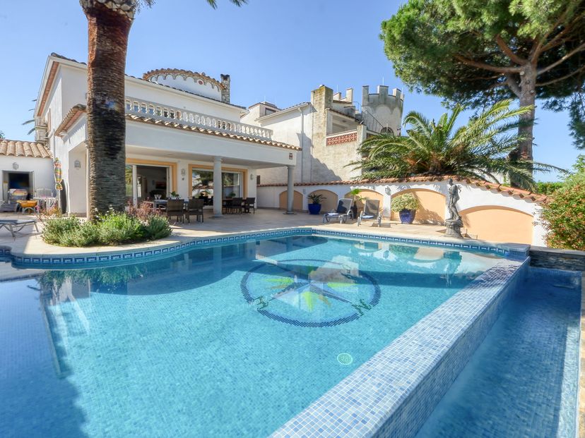 Villa in Empuriabrava, Spain