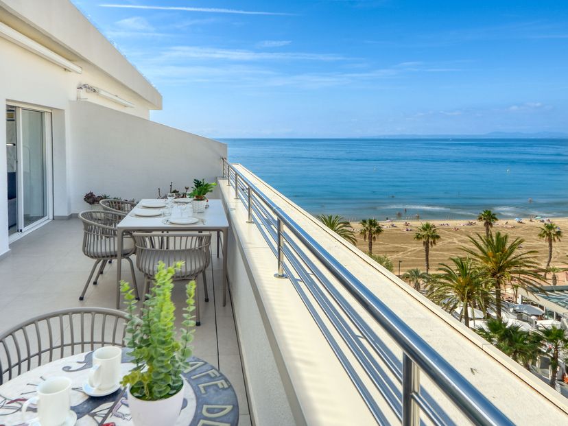 Apartment in Santa Margarida, Spain