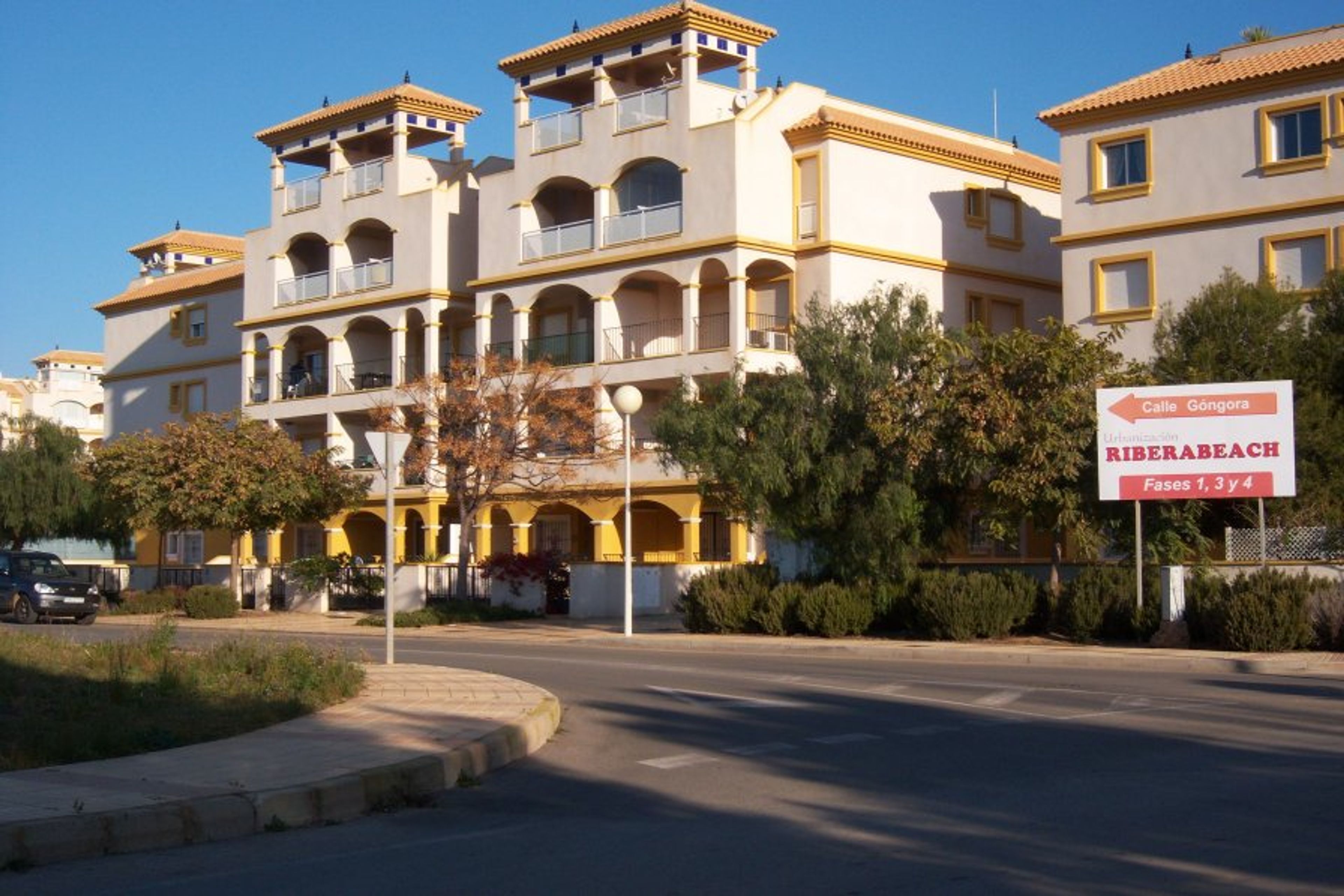 Road entrance to apartment