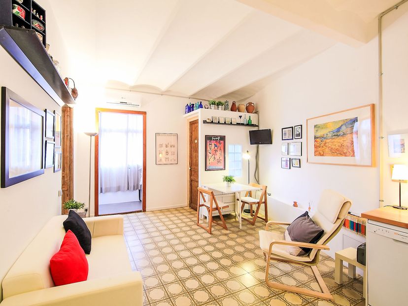 Apartment in Spain, La Sagrada Família: Inside other
