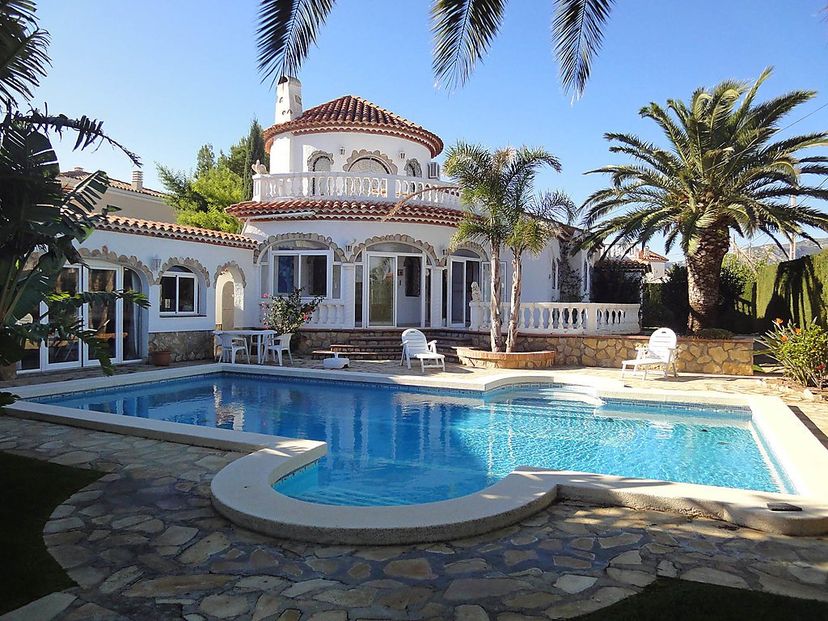Villa in Miami Platja, Spain
