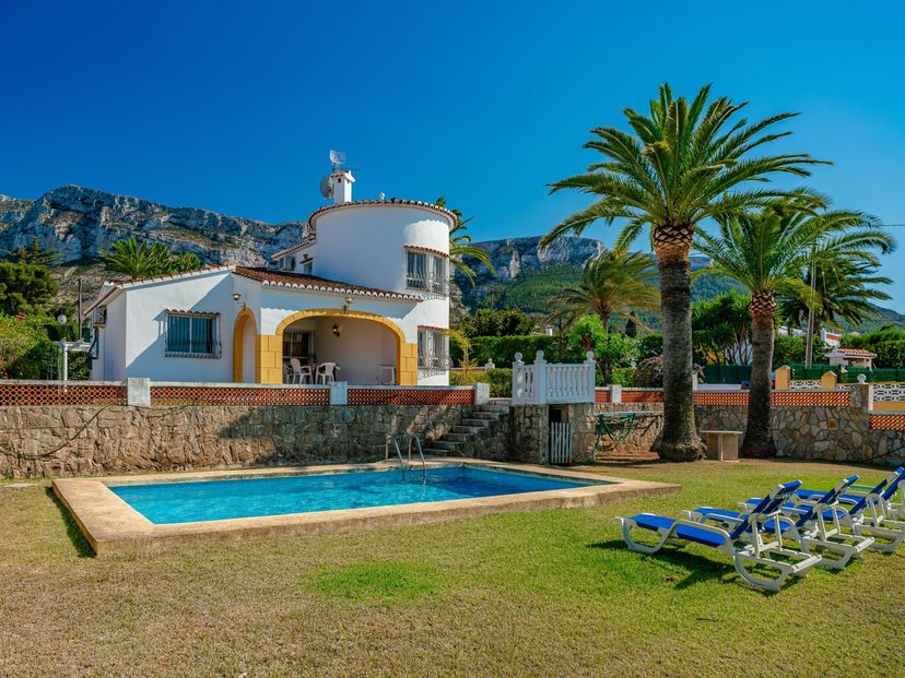 Villa in Montgó, Spain