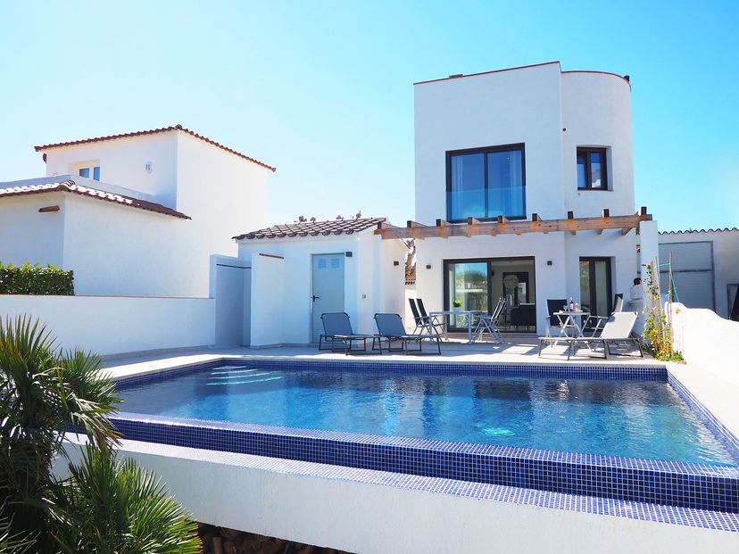 Villa in Empuriabrava, Spain