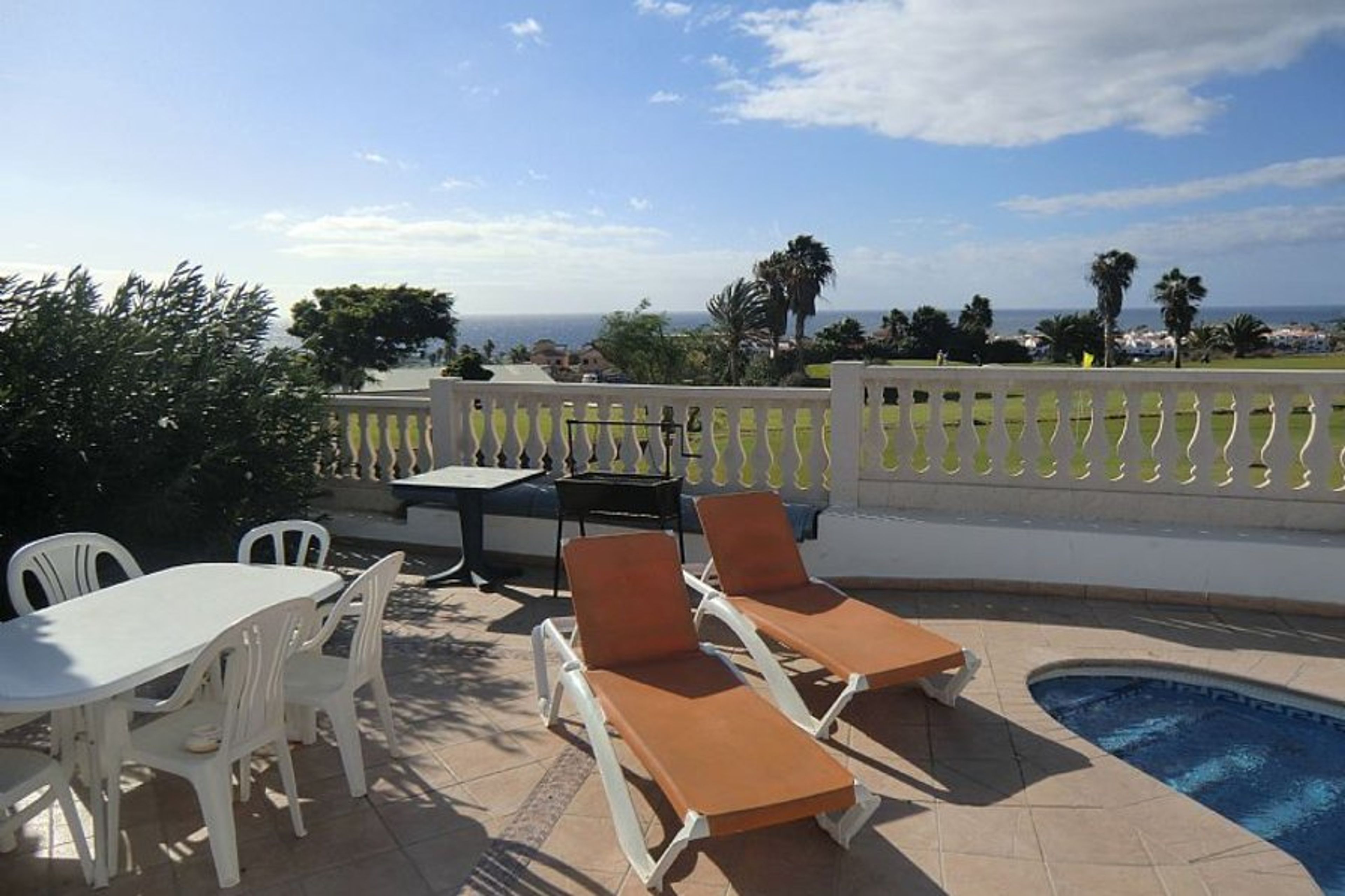 Wonderful sea views from the pool area