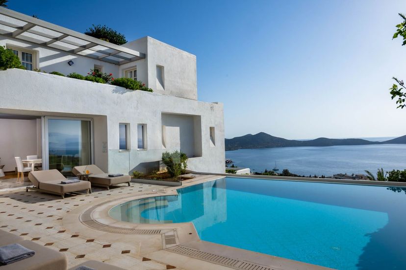 Villa in Elounda, Crete