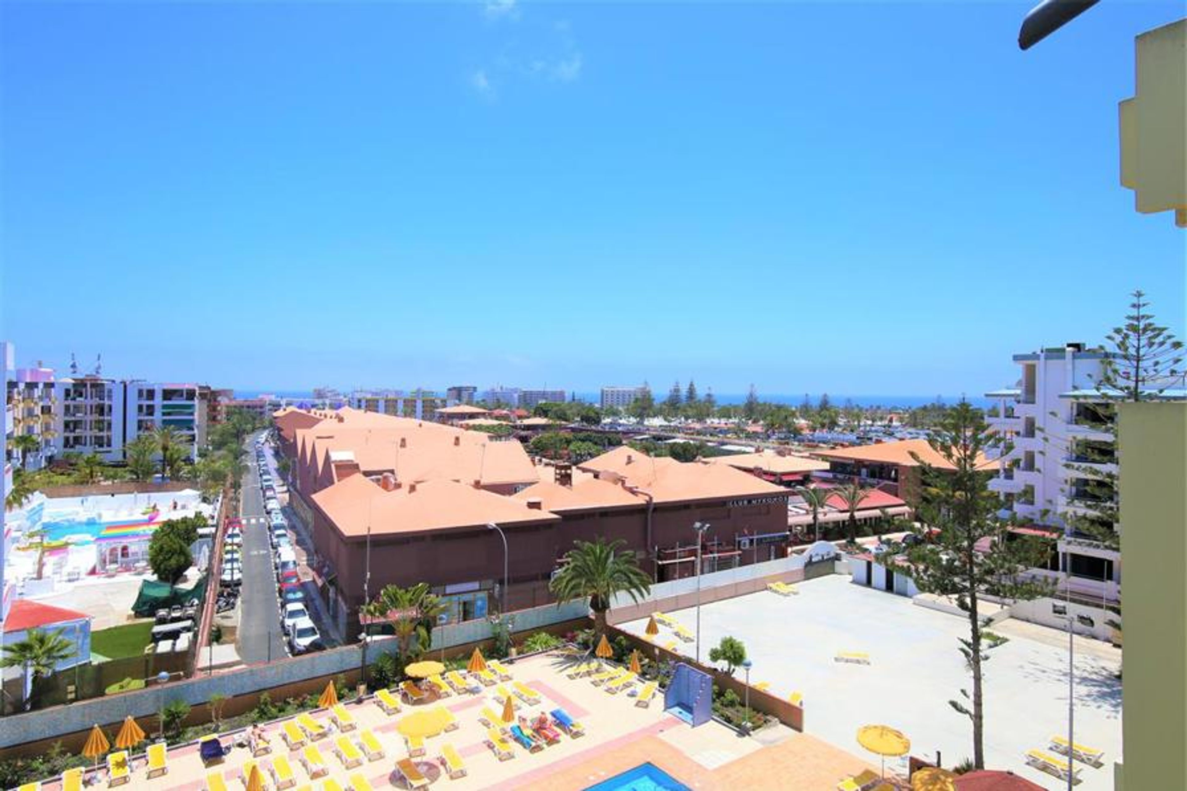 View from balcony out to to sea over the Yumbo Cen