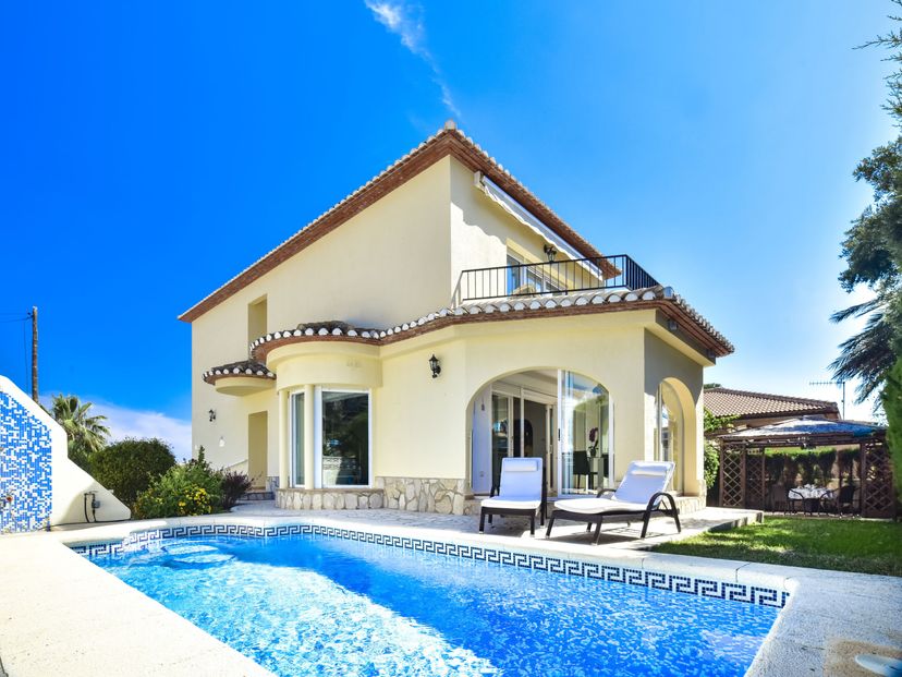 Villa in Montgó, Spain