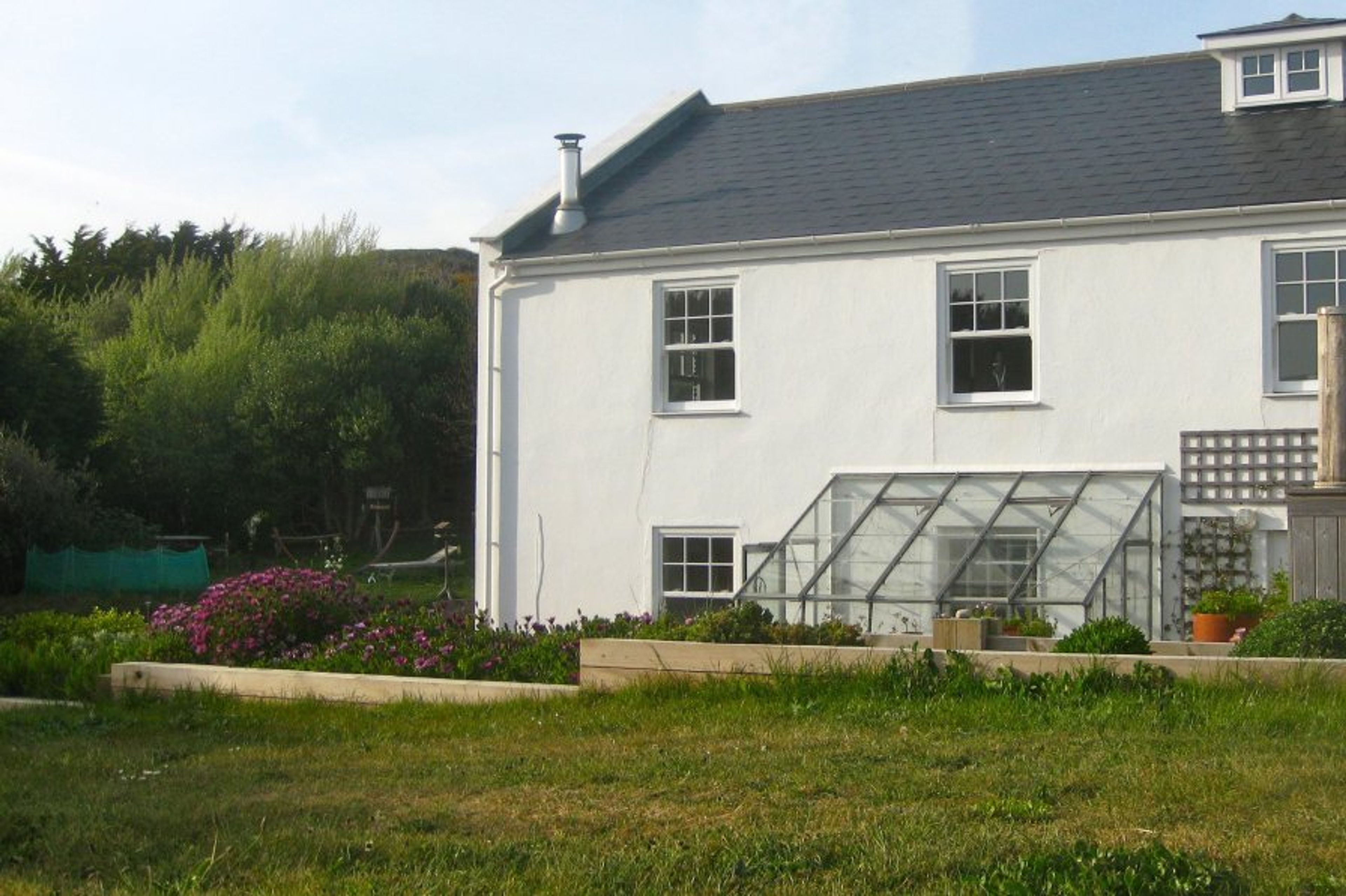 Les Pourciaux Cottage