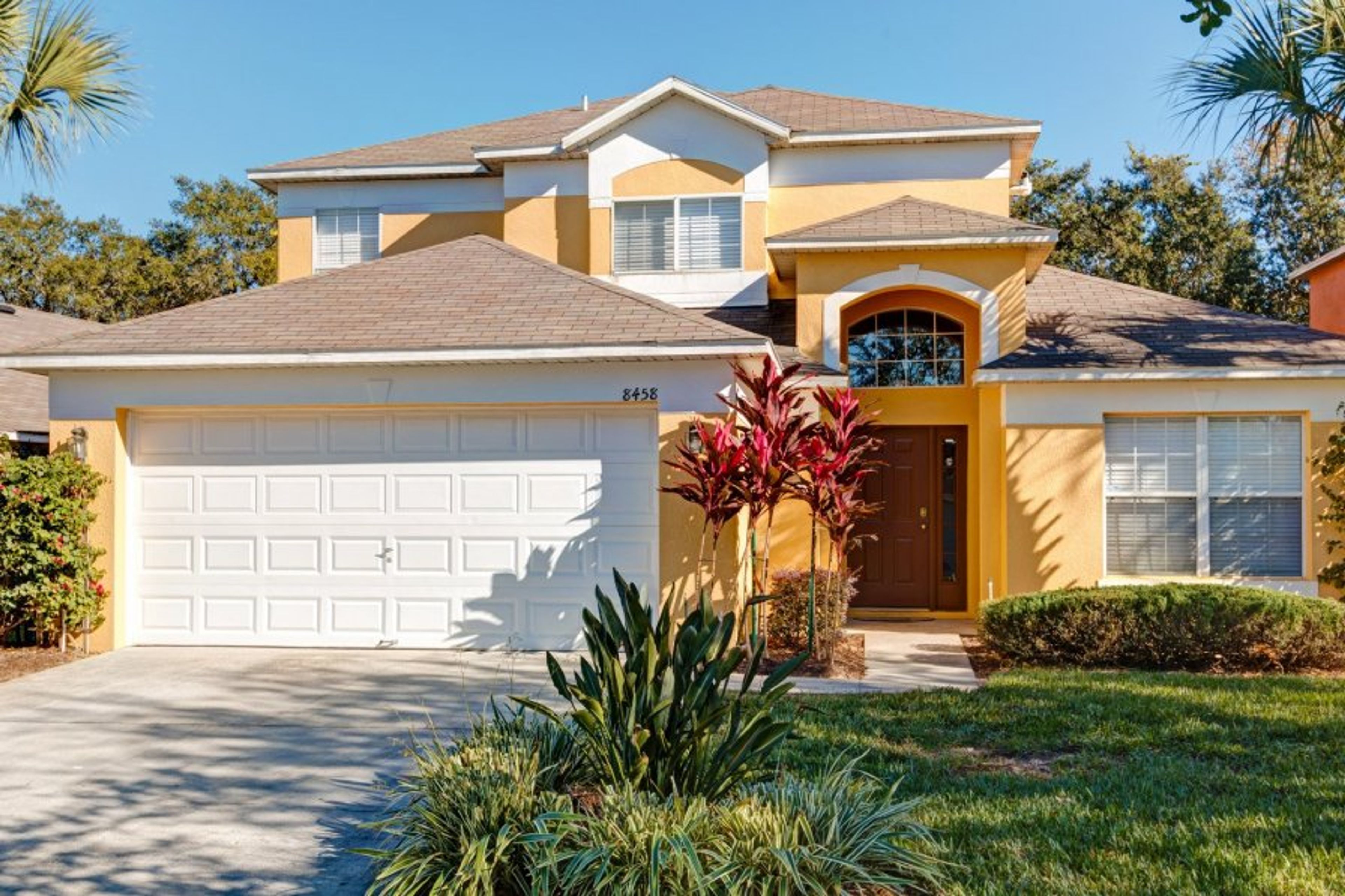 Secret Key Cove Villa daylight