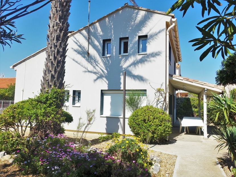 Villa in Ecarts, the South of France