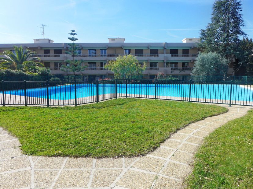Apartment in Gattamua, the South of France