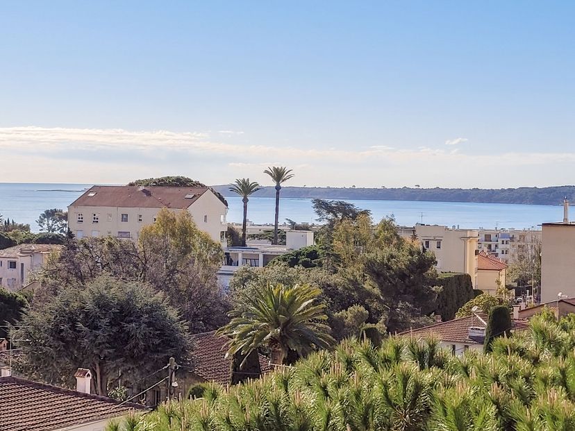 Apartment in La Source, the South of France