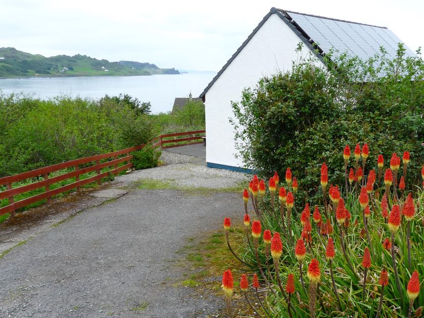 Village_house in Snizort and Trotternish, Scotland
