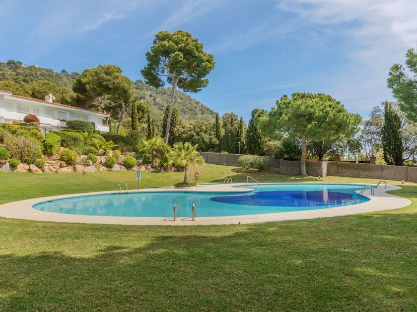 Villa in Urbanització Cap Rubi, Spain