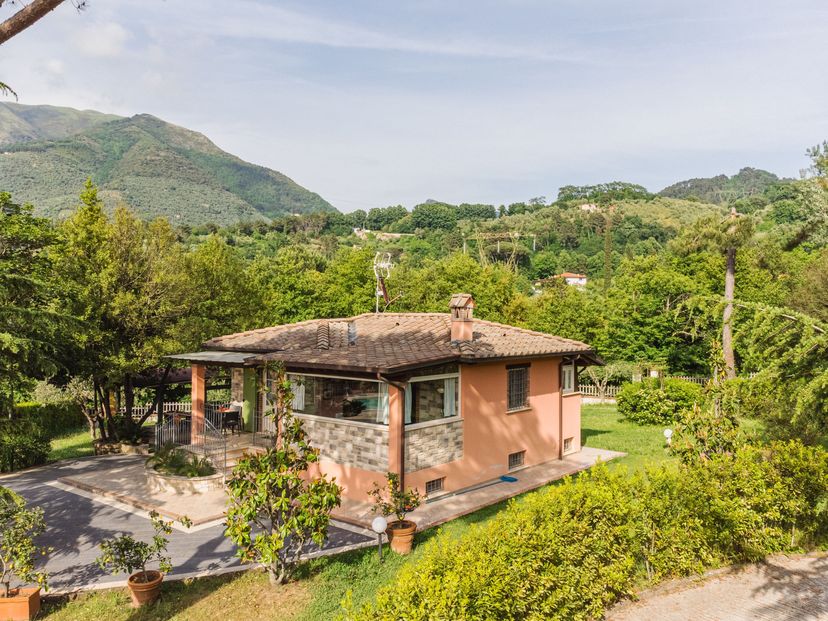 Villa in Camaiore, Italy
