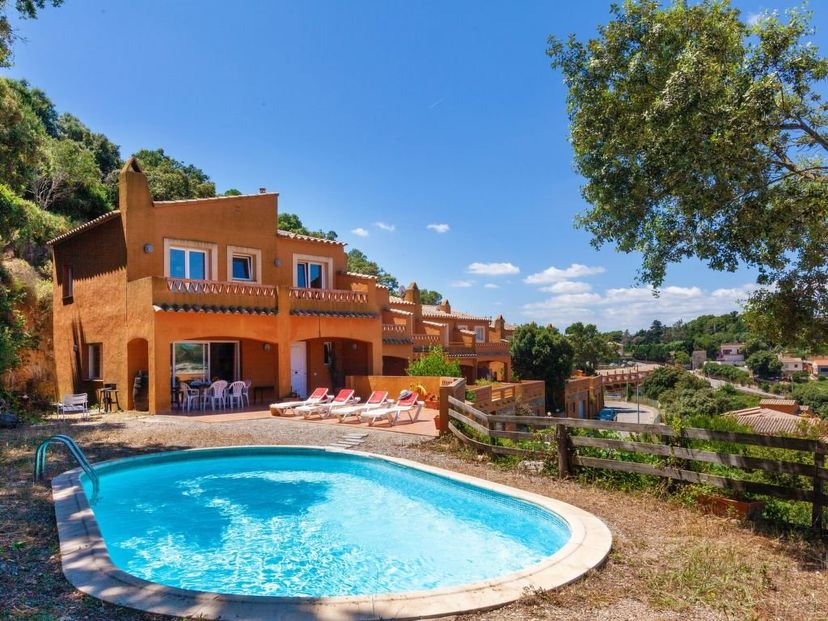 Villa in Urbanització la Xarnada, Spain