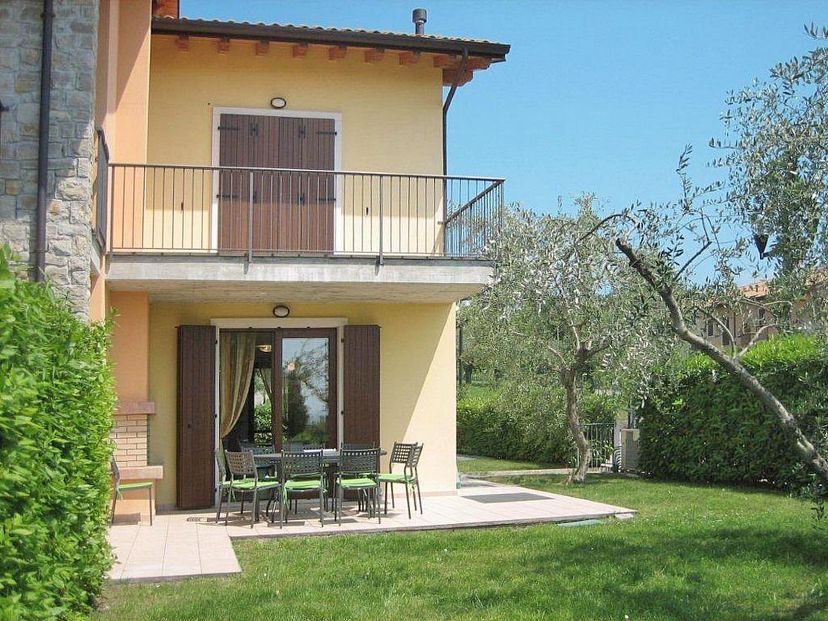 Villa in Bardolino, Italy