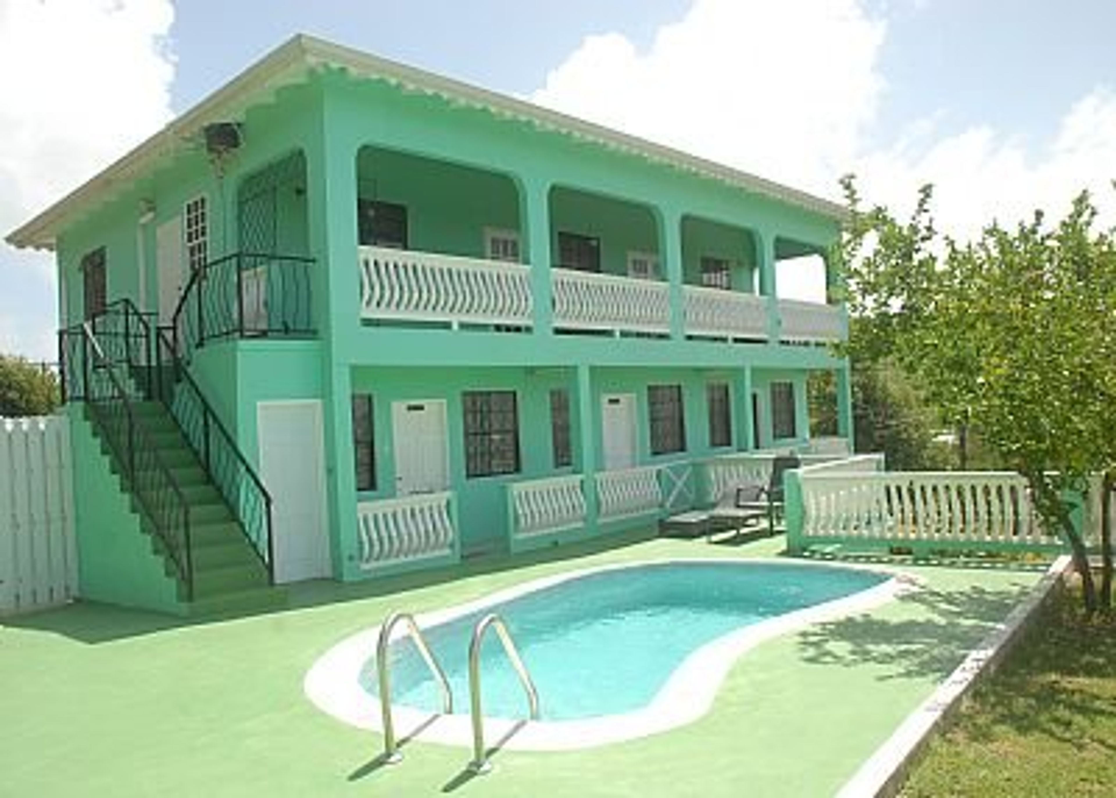 Belle Kaye Apartments