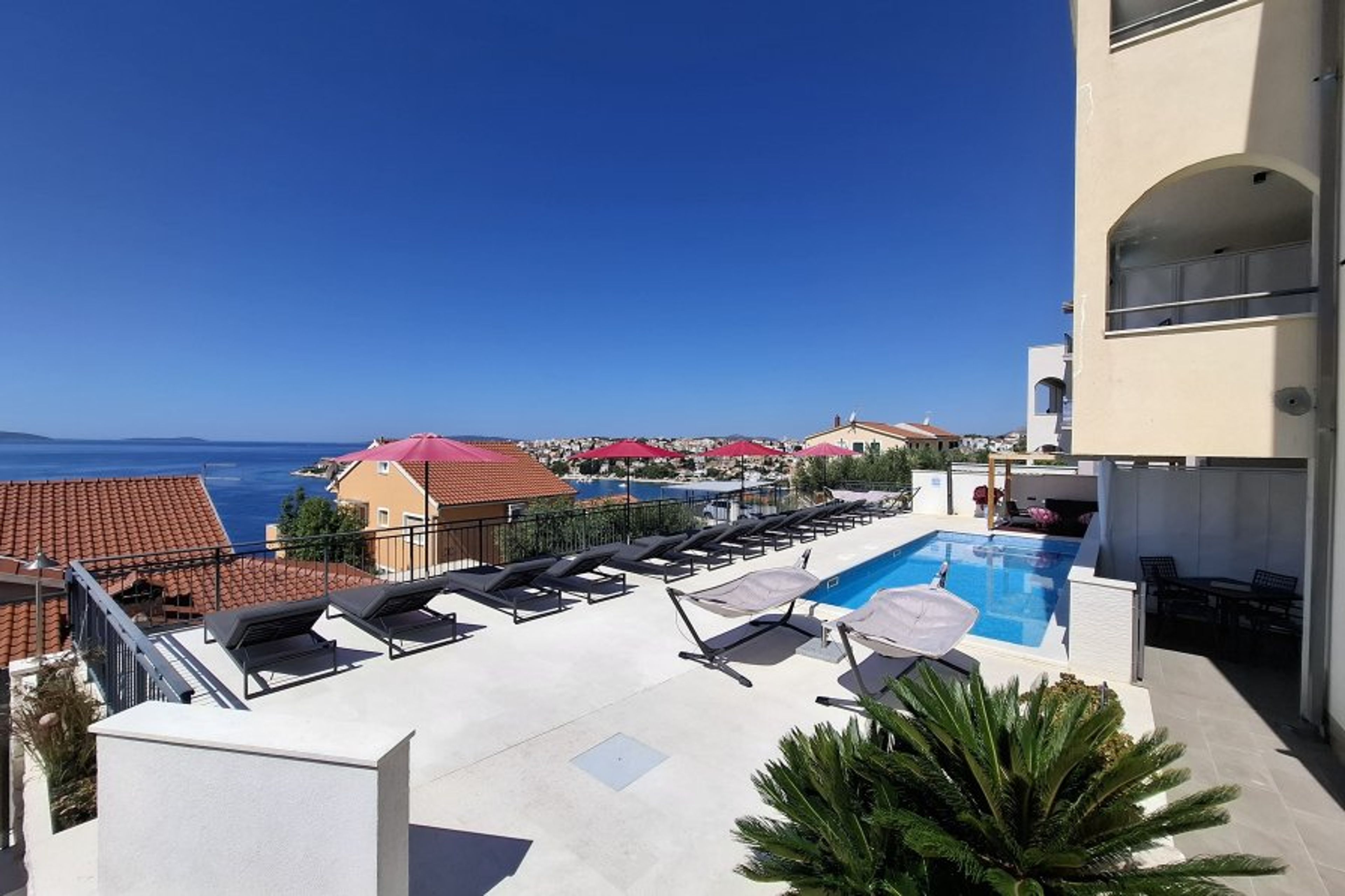 Swimming pool, sundeck, patio