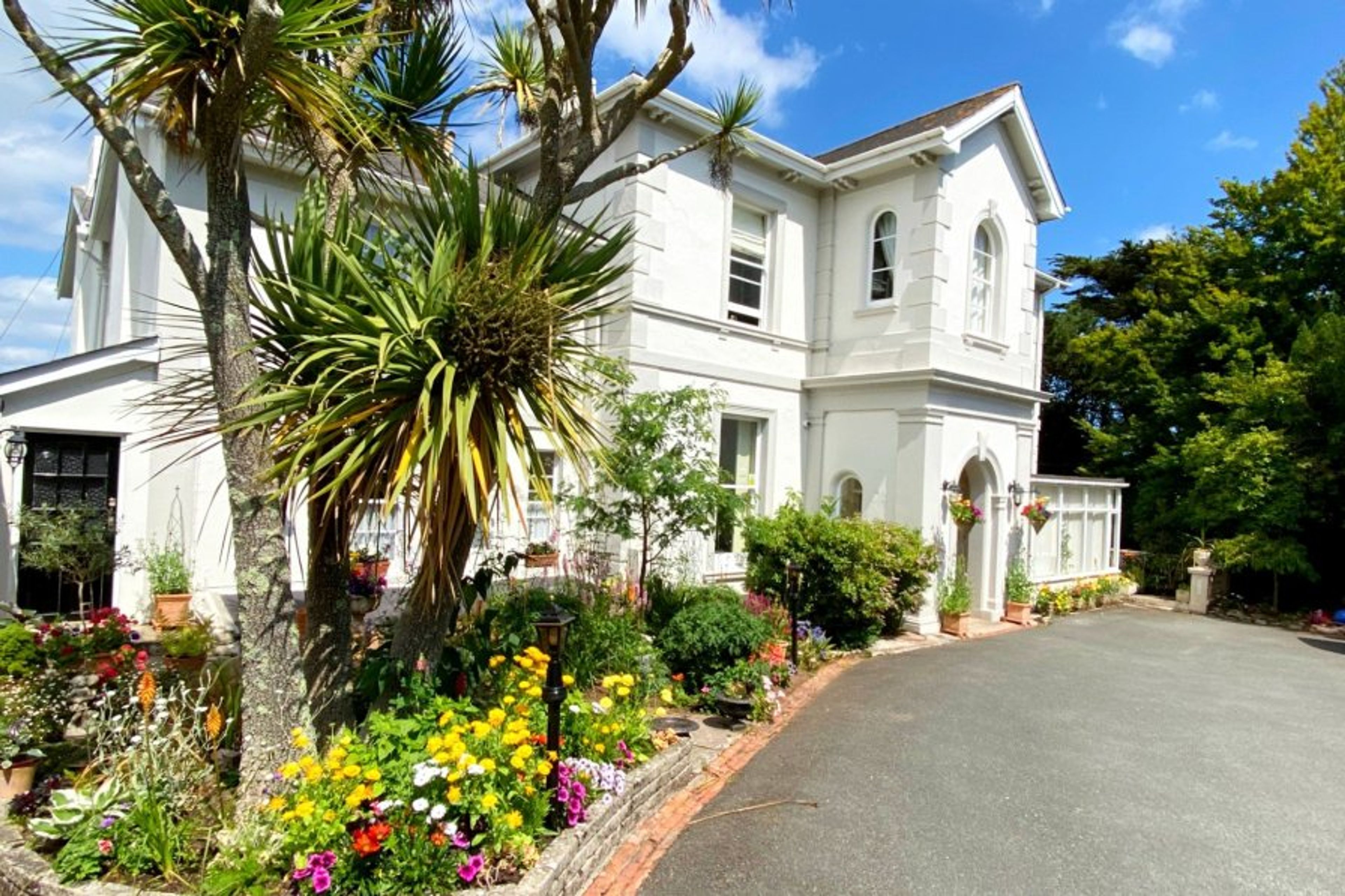 Period property in a leafy area of Torquay