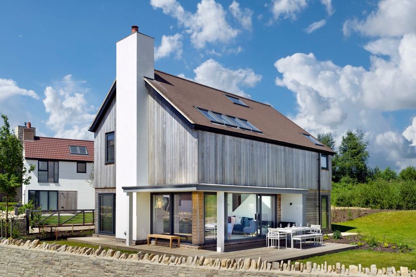 Villa in United Kingdom, Crossways