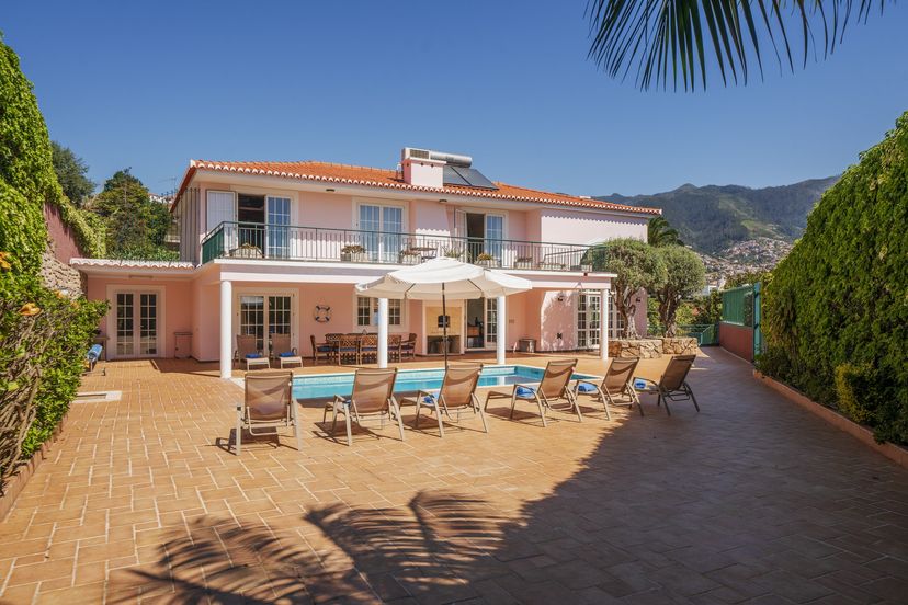 Villa in Portugal, Săo Martinho