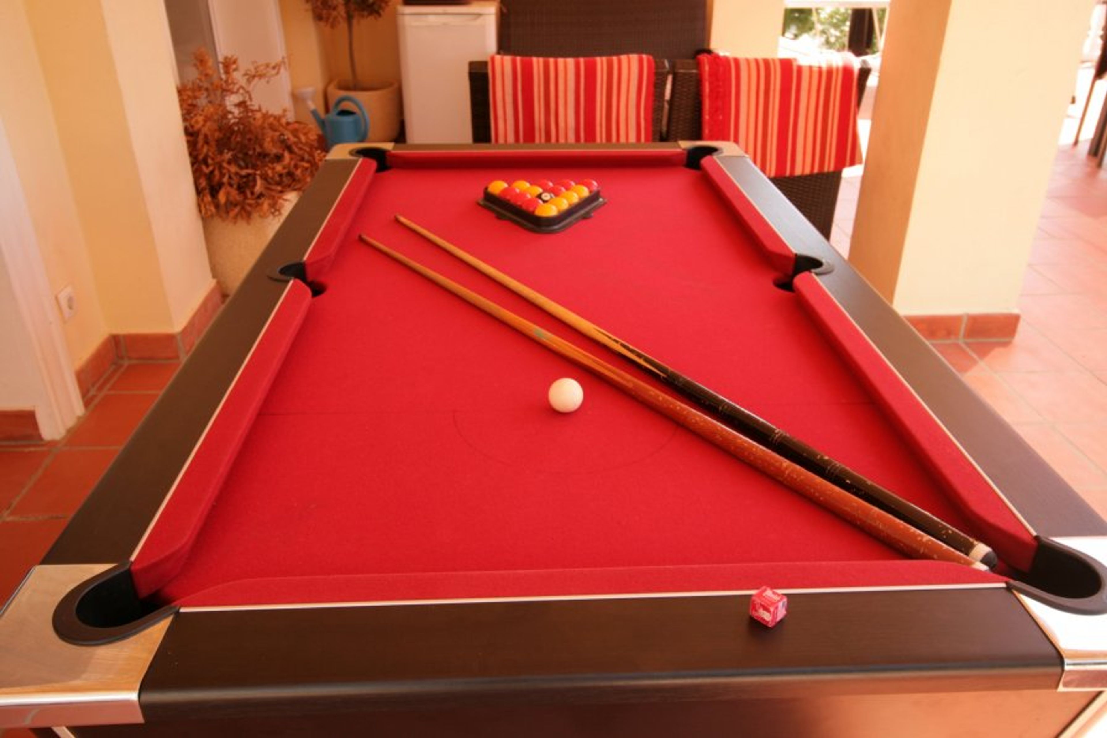 Pool table