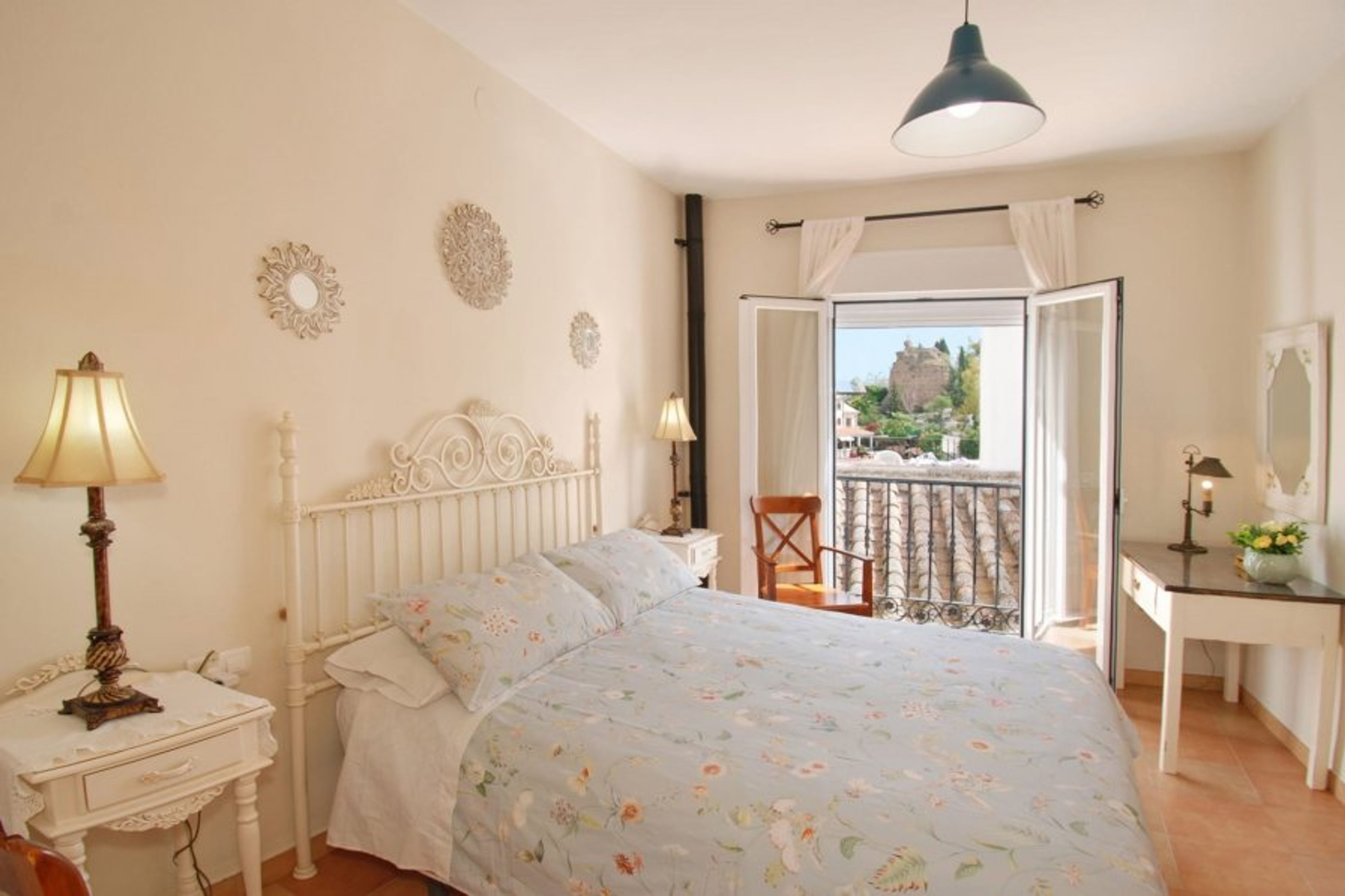 Relax, disconnect and sleep like a rose.