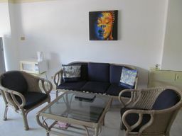 Phuket holiday apartment rental with shared pool