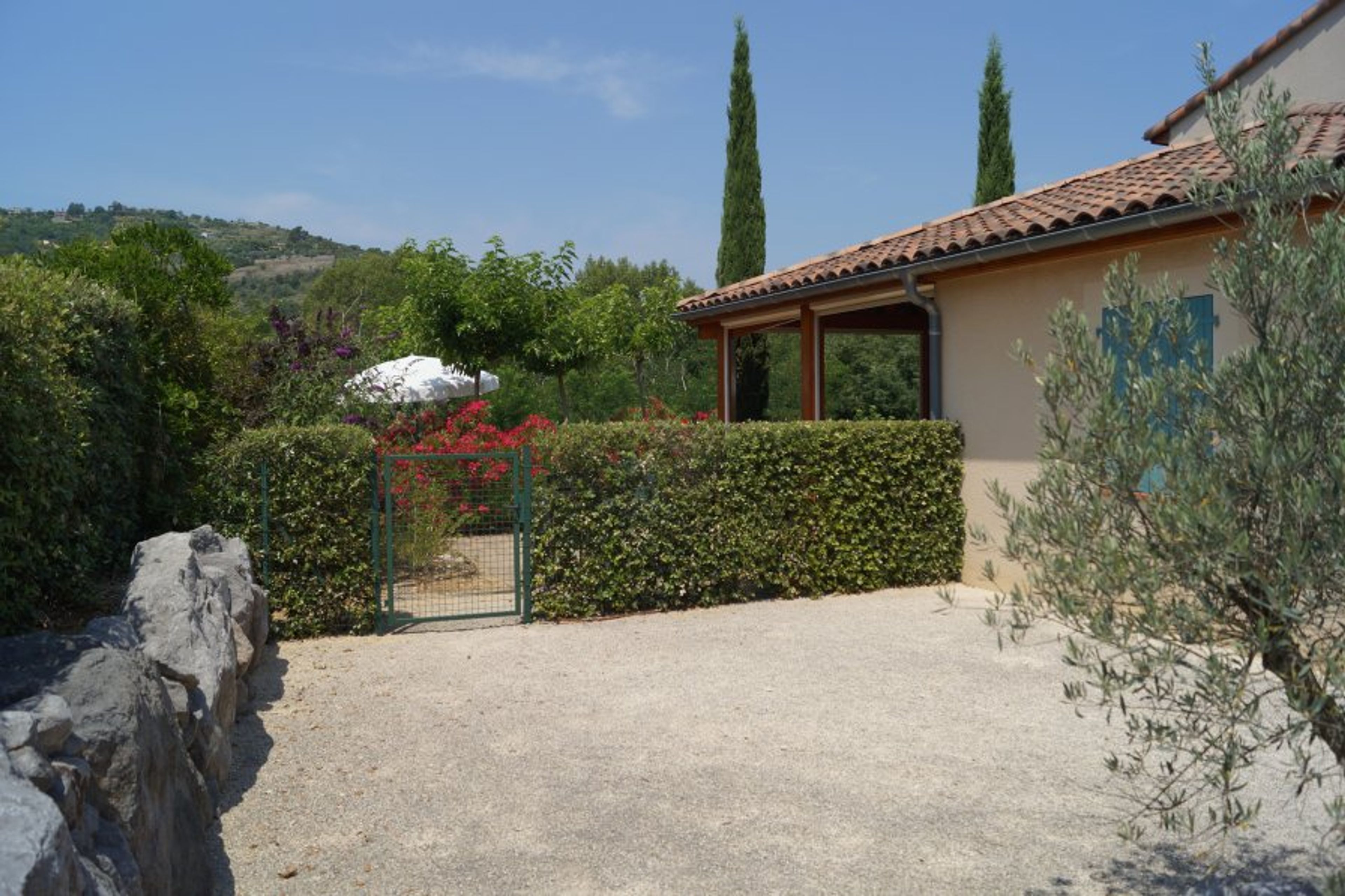 Parking villa Fleur