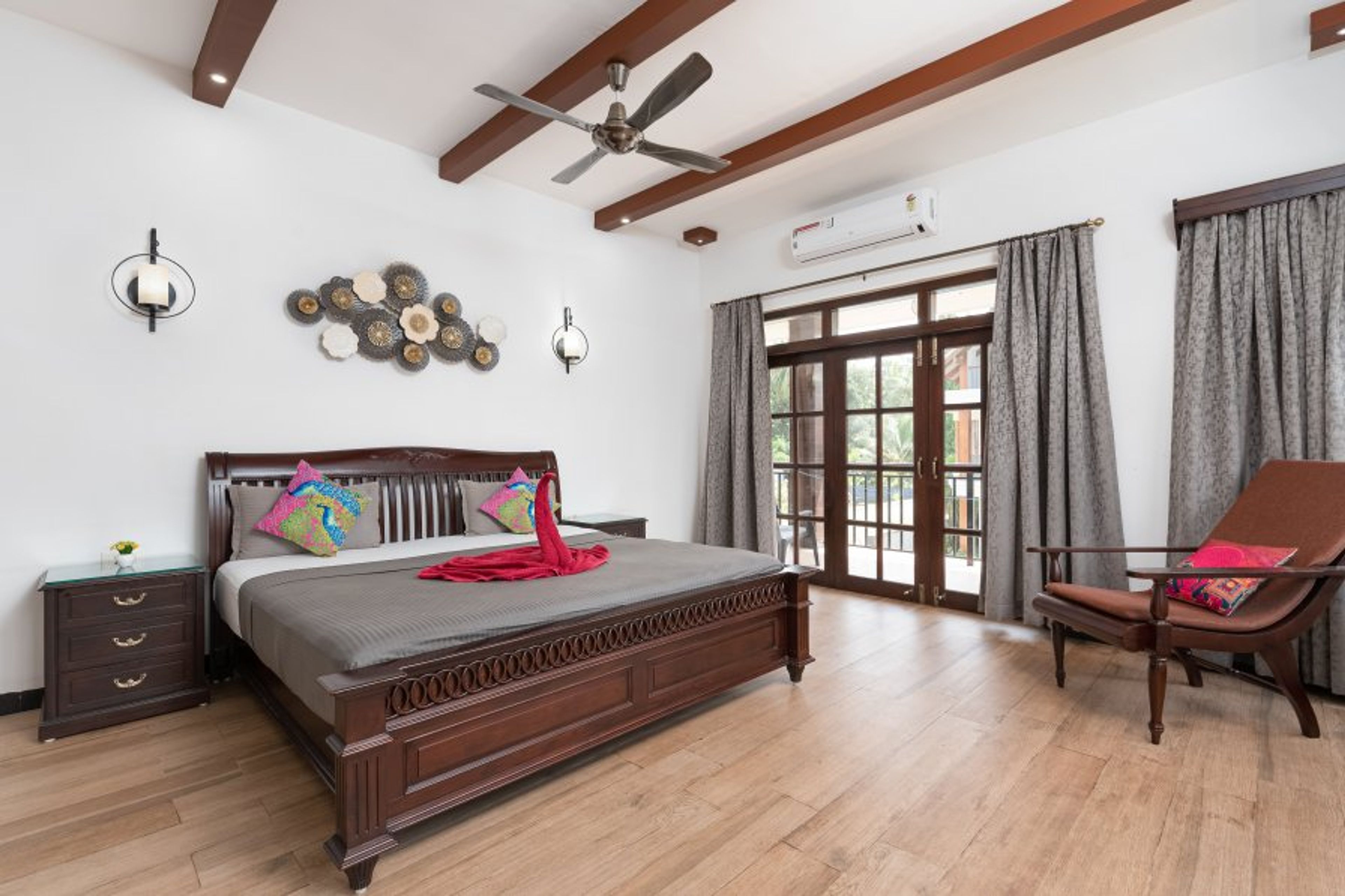 Luxurious bedroom villa for rent in Calangute