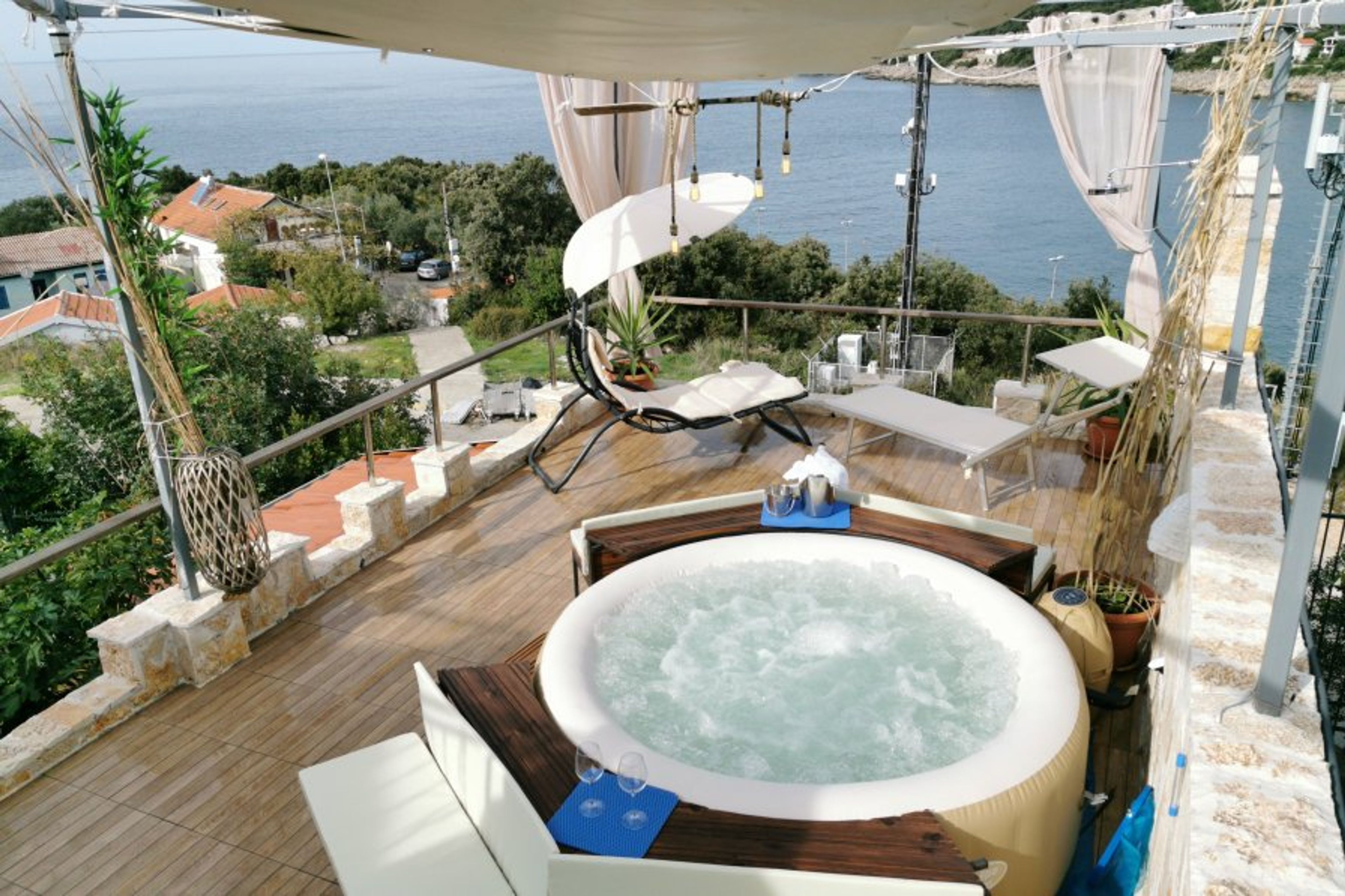 Jacuzzi and terrace with panorama view