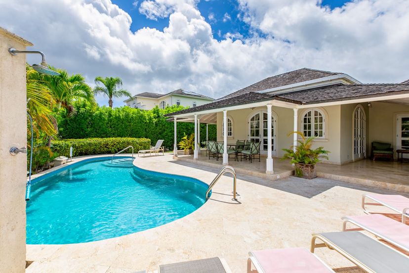 Villa in Holetown, Barbados